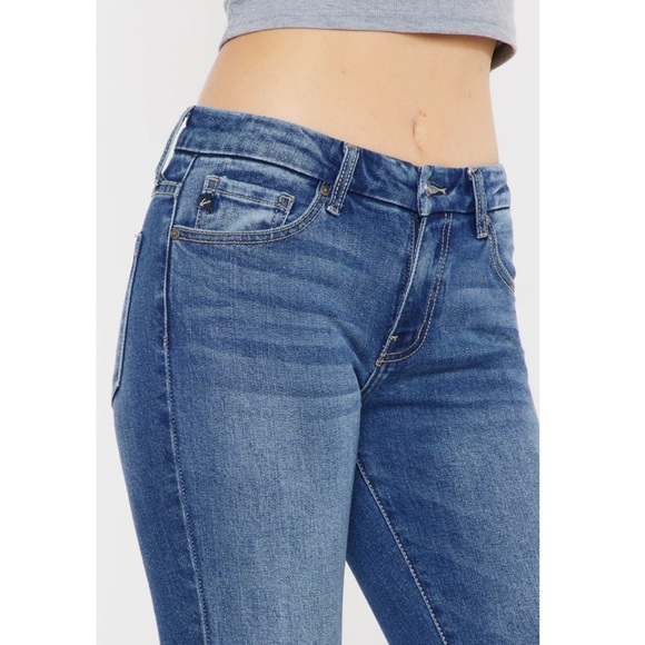 KanCan Aida Mid Rise Cropped Flare Jeans - Picture 4 of 10
